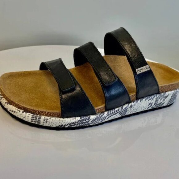 Aetrex Isabelle Slide Sandal - Picture 1 of 1